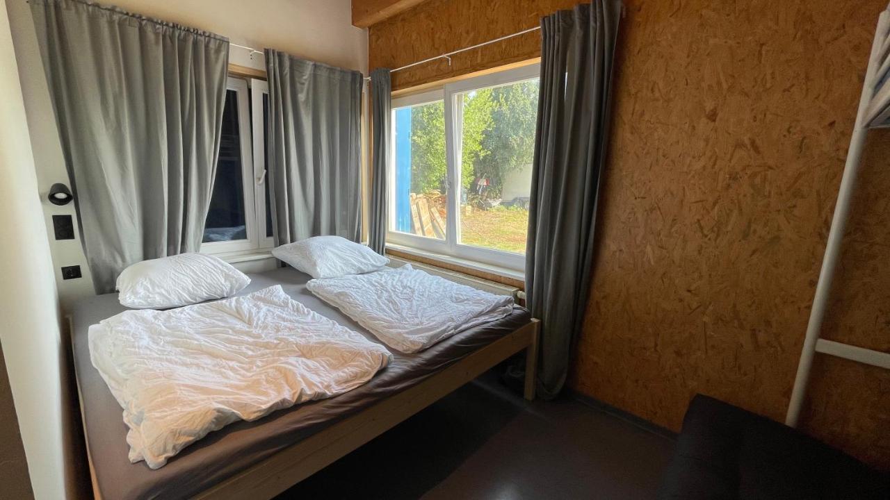 Hostel Oder Ferienwohnung 1-16 Personen Im Blauen Haus フェーマルン エクステリア 写真
