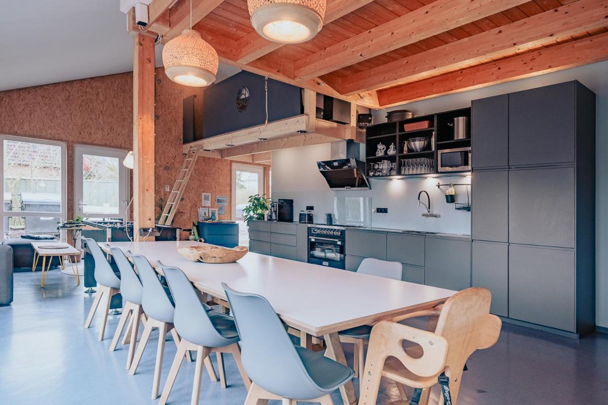 Hostel Oder Ferienwohnung 1-16 Personen Im Blauen Haus フェーマルン エクステリア 写真