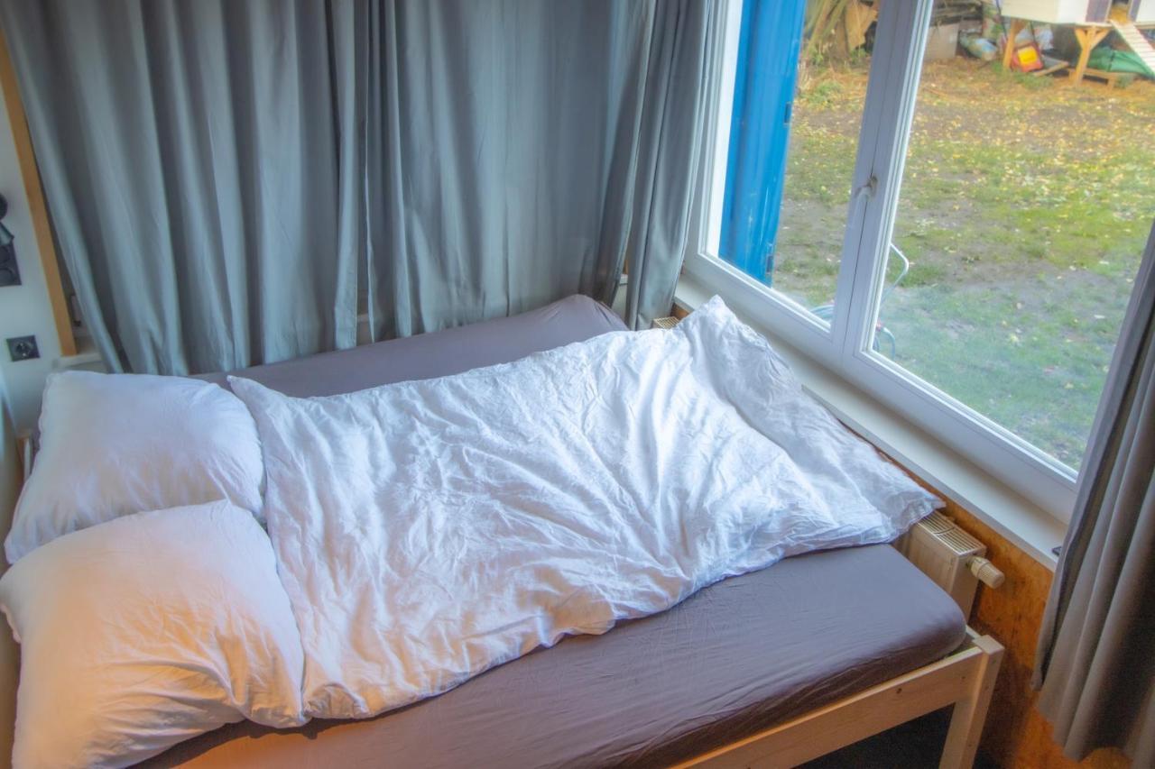 Hostel Oder Ferienwohnung 1-16 Personen Im Blauen Haus フェーマルン エクステリア 写真